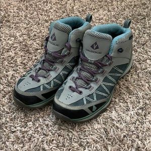Vasque Hiling Boots with Ankle Support